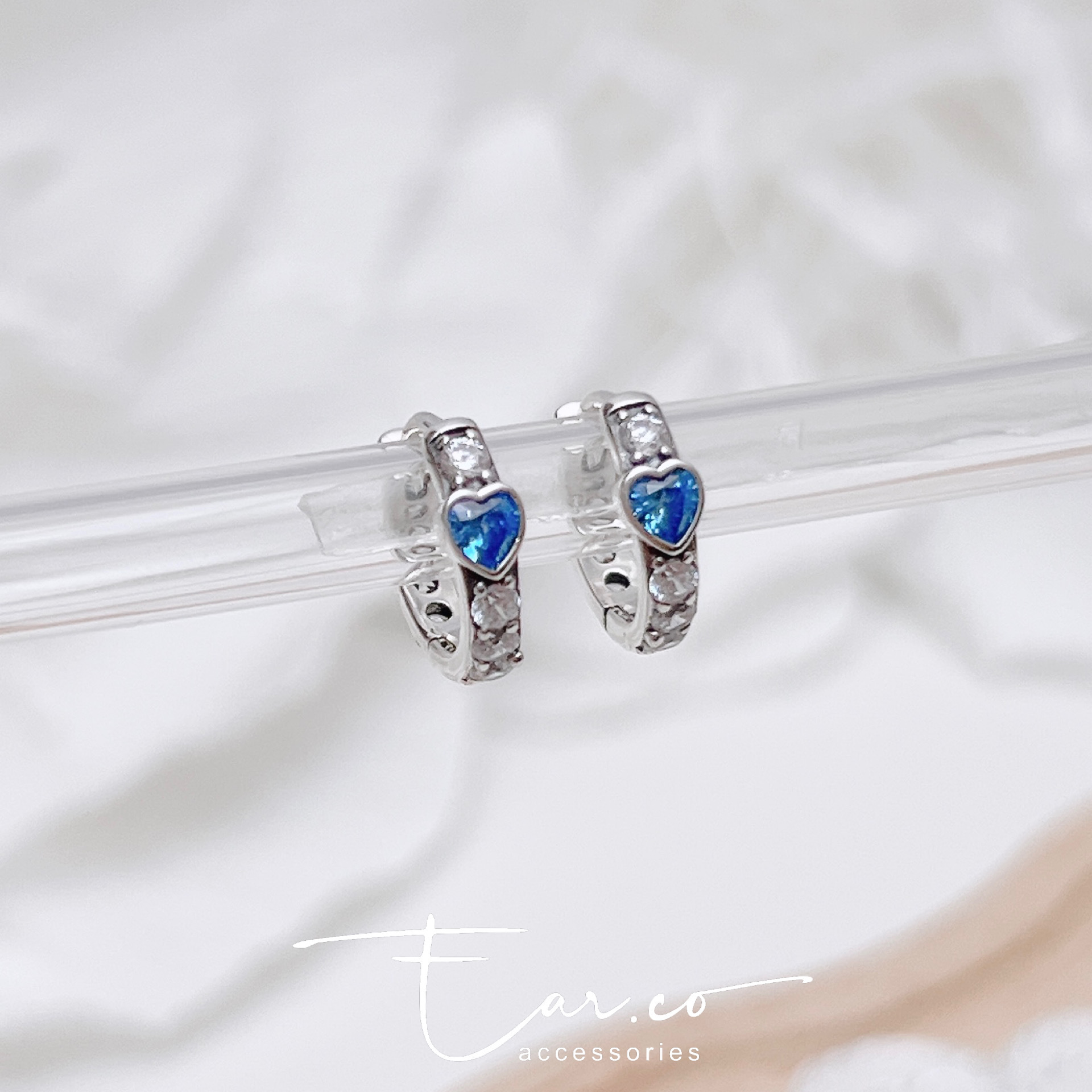藍色小愛心閃石純銀小耳圈 [睡覺不用脫! ] #A1075
