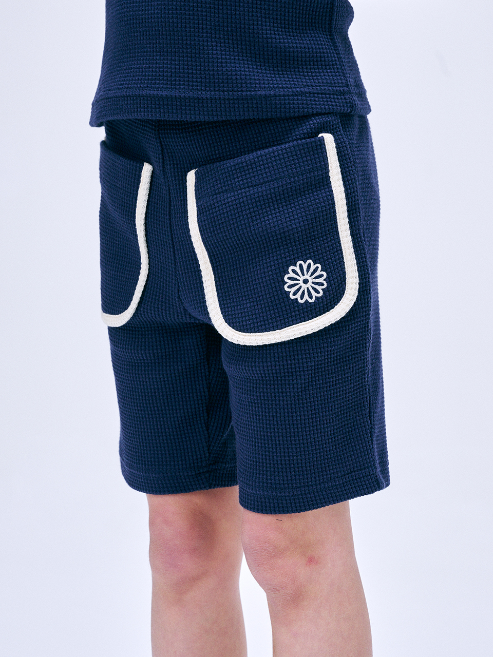 Mardi Mercredi KIDS WAFFLE BERMUDA SHORTS_NAVY CREAM
