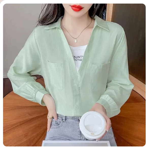 Fake two long-sleeved shirts (green size: S-3XL) (please contact customer service to confirm the shipping size after placing an order)
