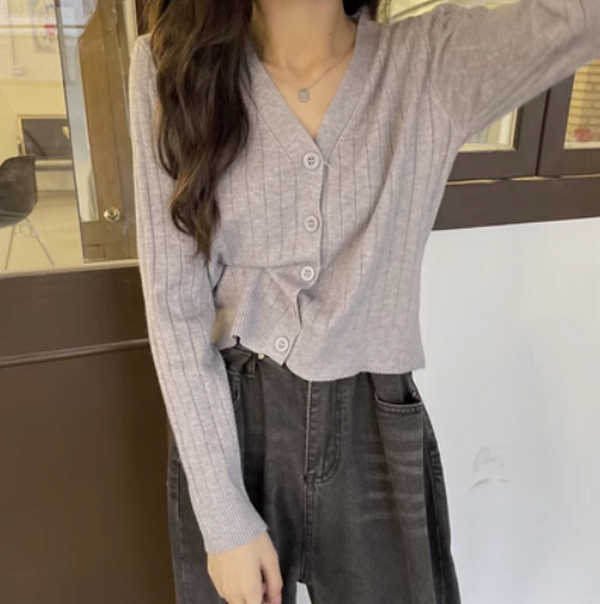 Loose and slim V-neck cardigan with long sleeves (grey) (Size: one size)