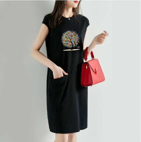 Crew Neck Cartoon Print Dress [Black] (S-4XL size) (Contact customer service to confirm size after placing an order)