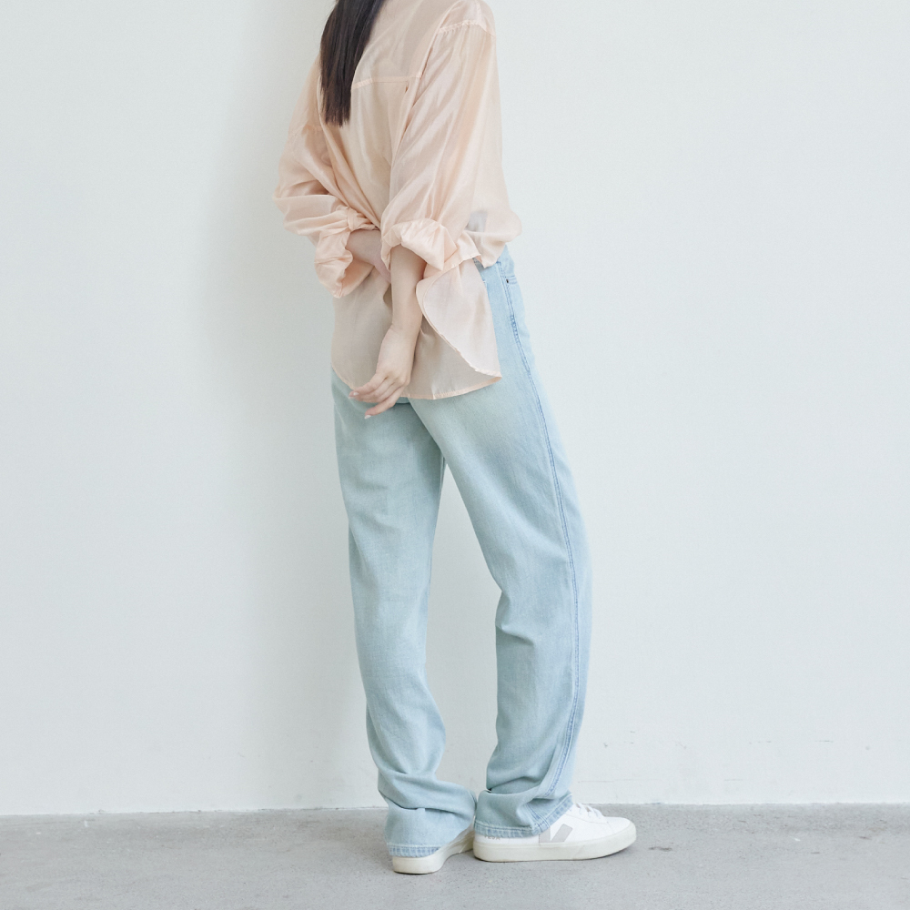 SALE800 點綴刺繡刷色直筒牛仔褲（YKK拉鍊）