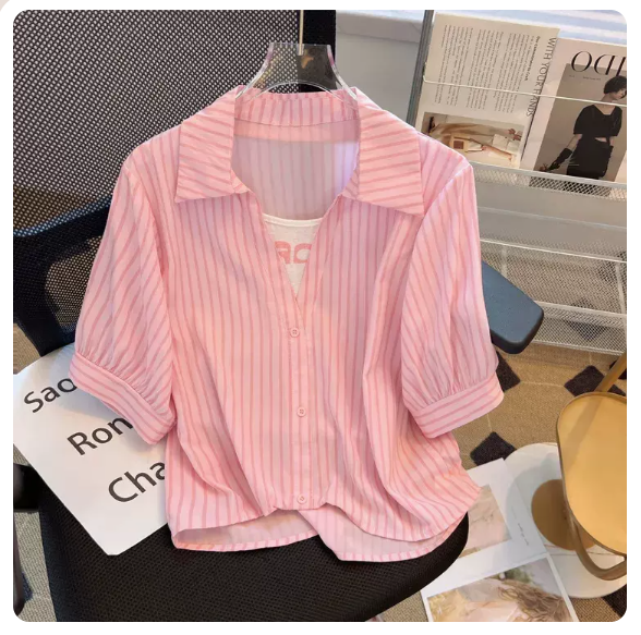 Fake two striped short-sleeved shirts (pink size: S-3XL) (please contact customer service to confirm the shipping size after placing an order)