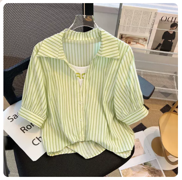 Fake two striped short-sleeved shirts (green size: S-3XL) (please contact customer service to confirm the shipping size after placing an order)