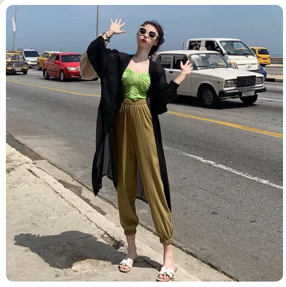 Thin long-sleeved loose sunscreen shirt (black size: S-3XL) (please contact customer service to confirm the shipping size after placing an order)