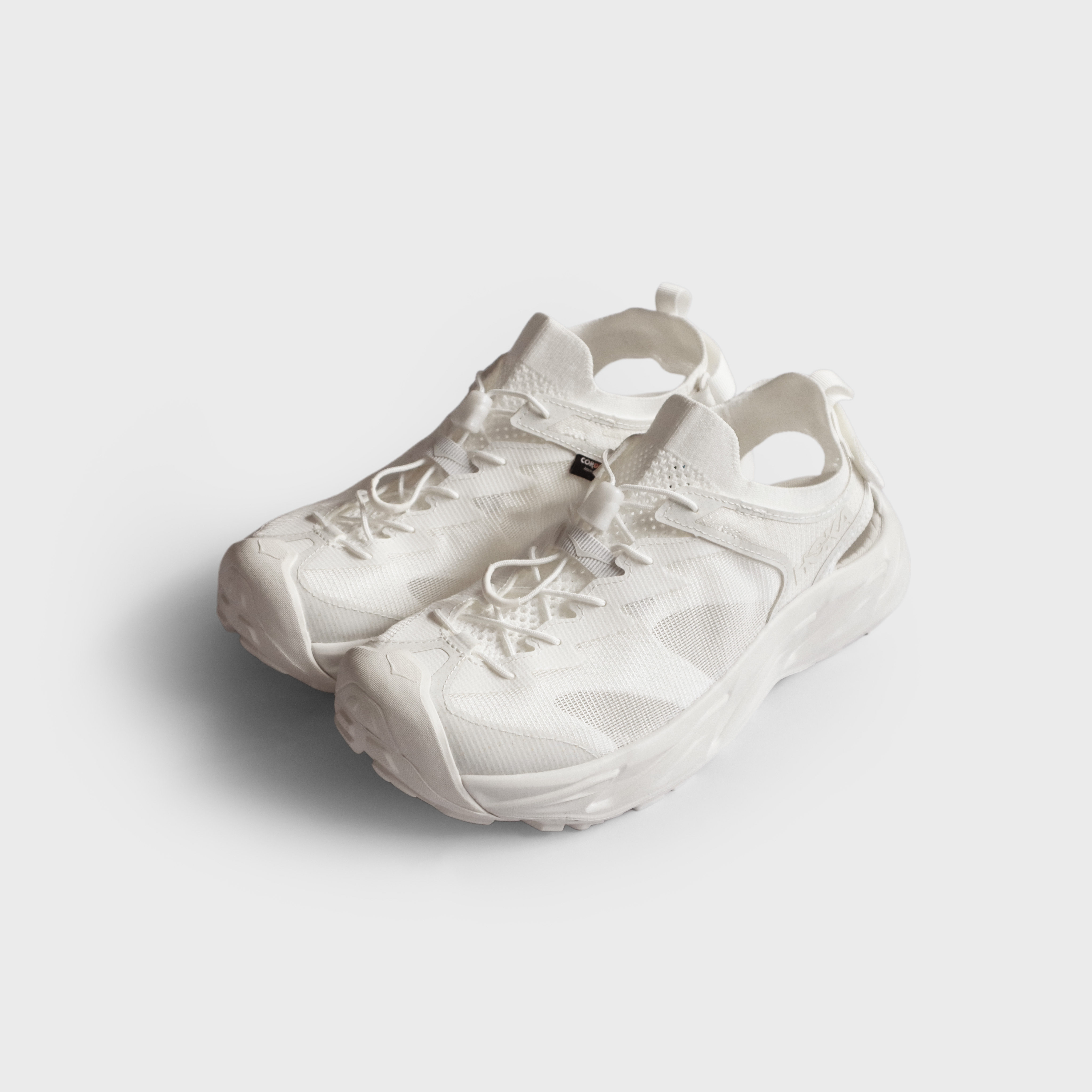 HOKA - U Hopara2 健行涼鞋白