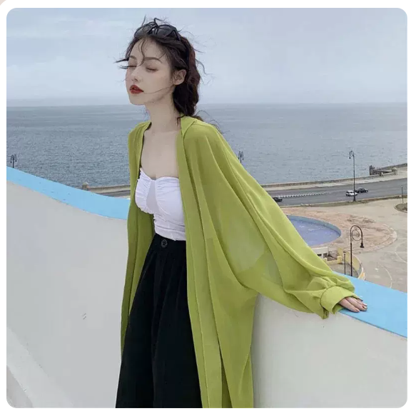 Thin long-sleeved loose sunscreen shirt (green size: S-3XL) (please contact customer service to confirm the shipping size after placing an order)