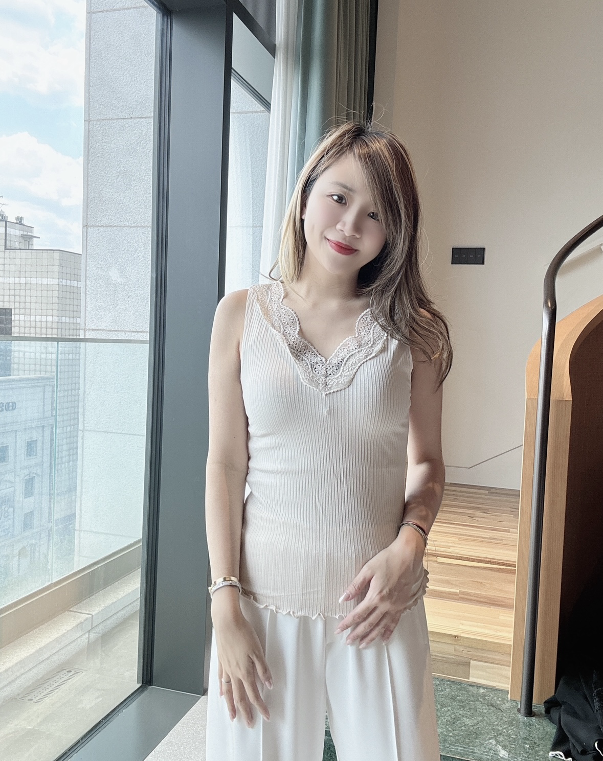 Jj5 蕾絲邊背心 -M