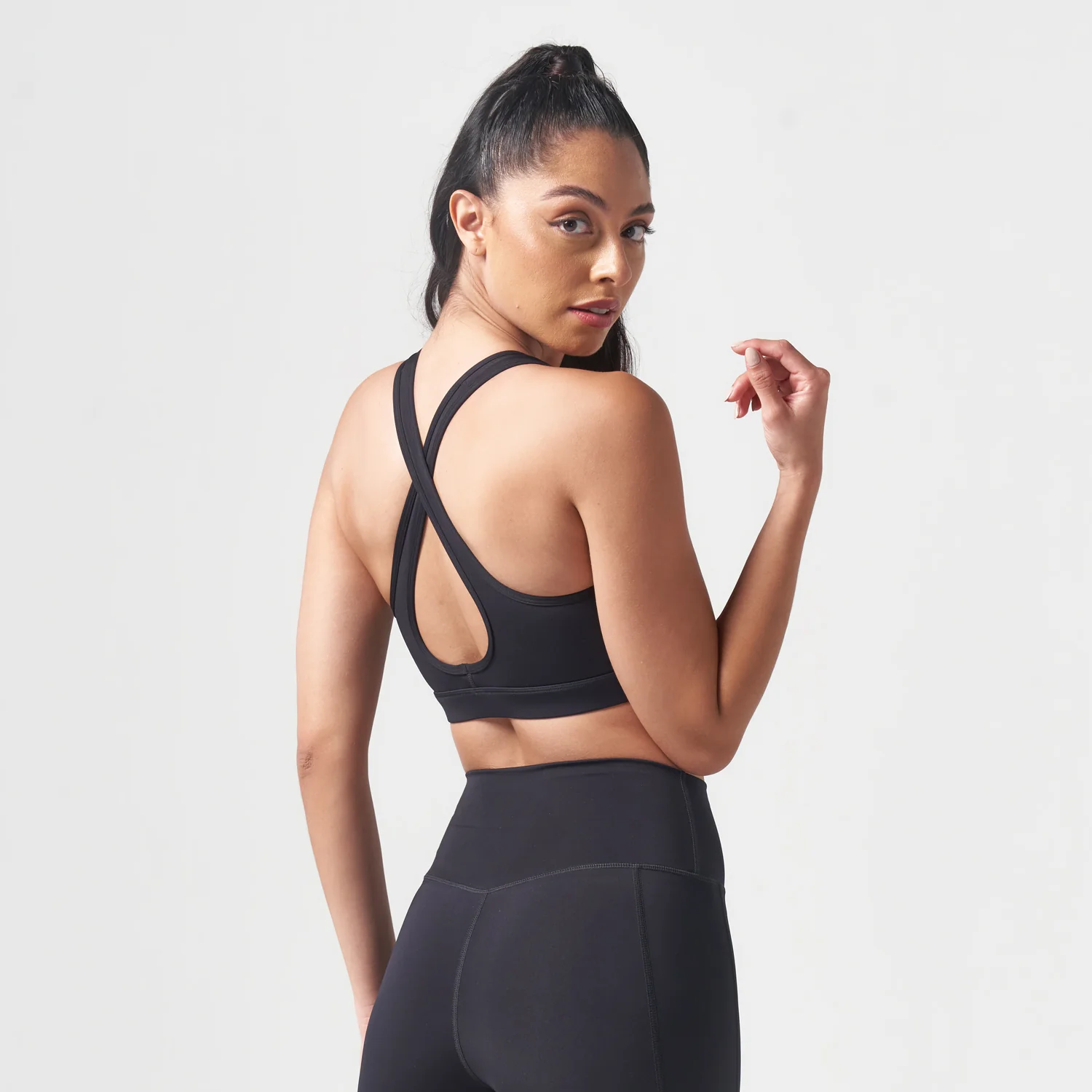 Essential 極簡經典運動內衣（黑）