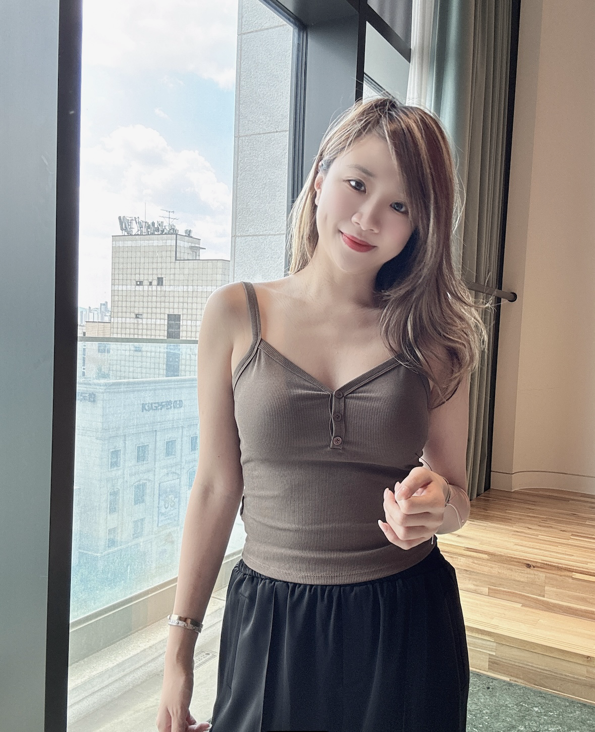 LM2 咖啡色吊帶背心 -M