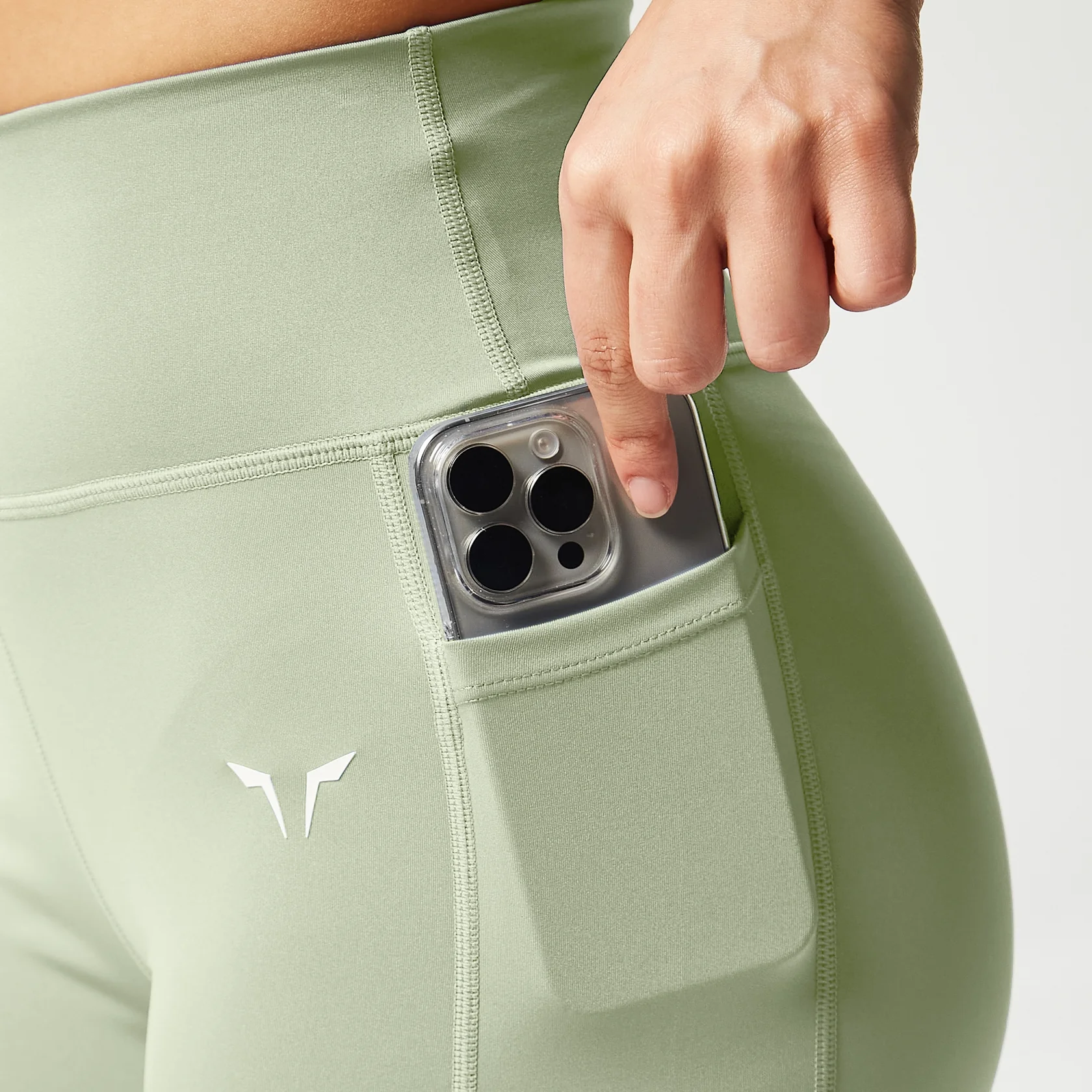 Essential高腰LEGGINGS 27 吋（草綠色）