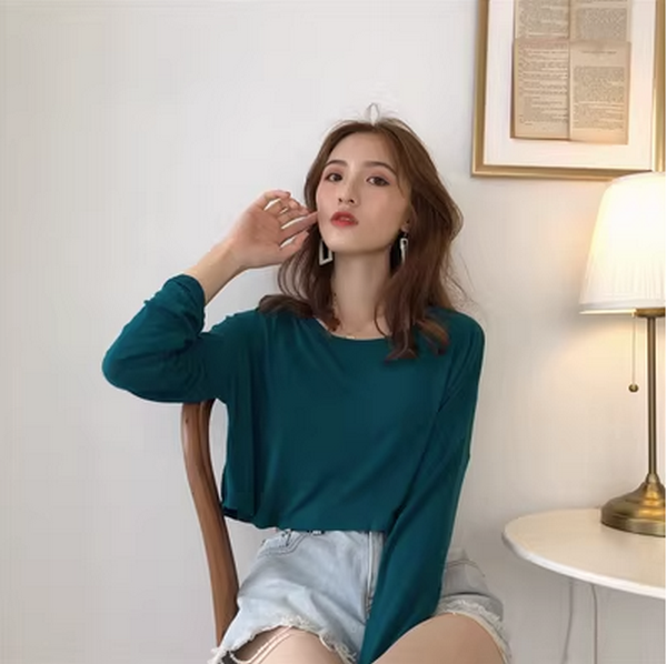 Cropped Loose High-Waisted Waistless Long Sleeved T-Shirt (Vintage Green) (Size: One Size)