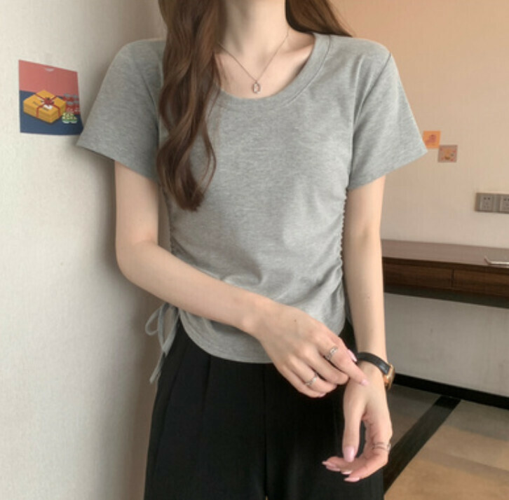 Drawstring cropped T-shirt (grey one-size-fits-all)