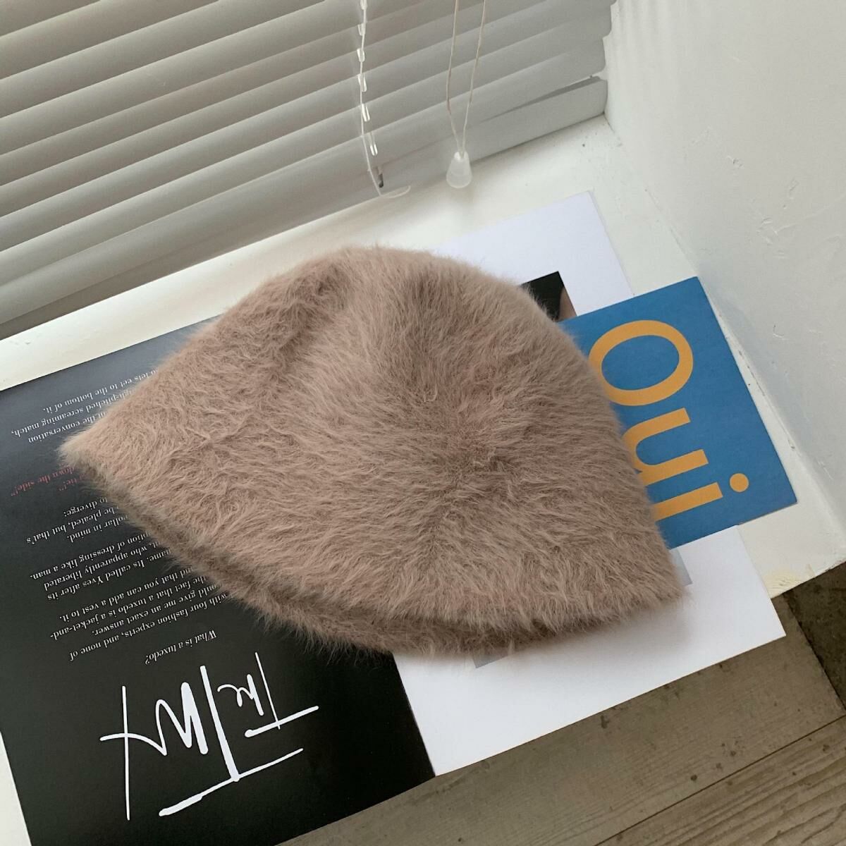 Hot selling versatile plush warm bucket hat (M (56-58cm) milk coffee color)