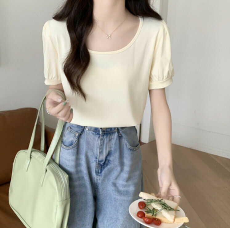 Korean version of solid color T-shirt (apricot color one-size-fits-all)
