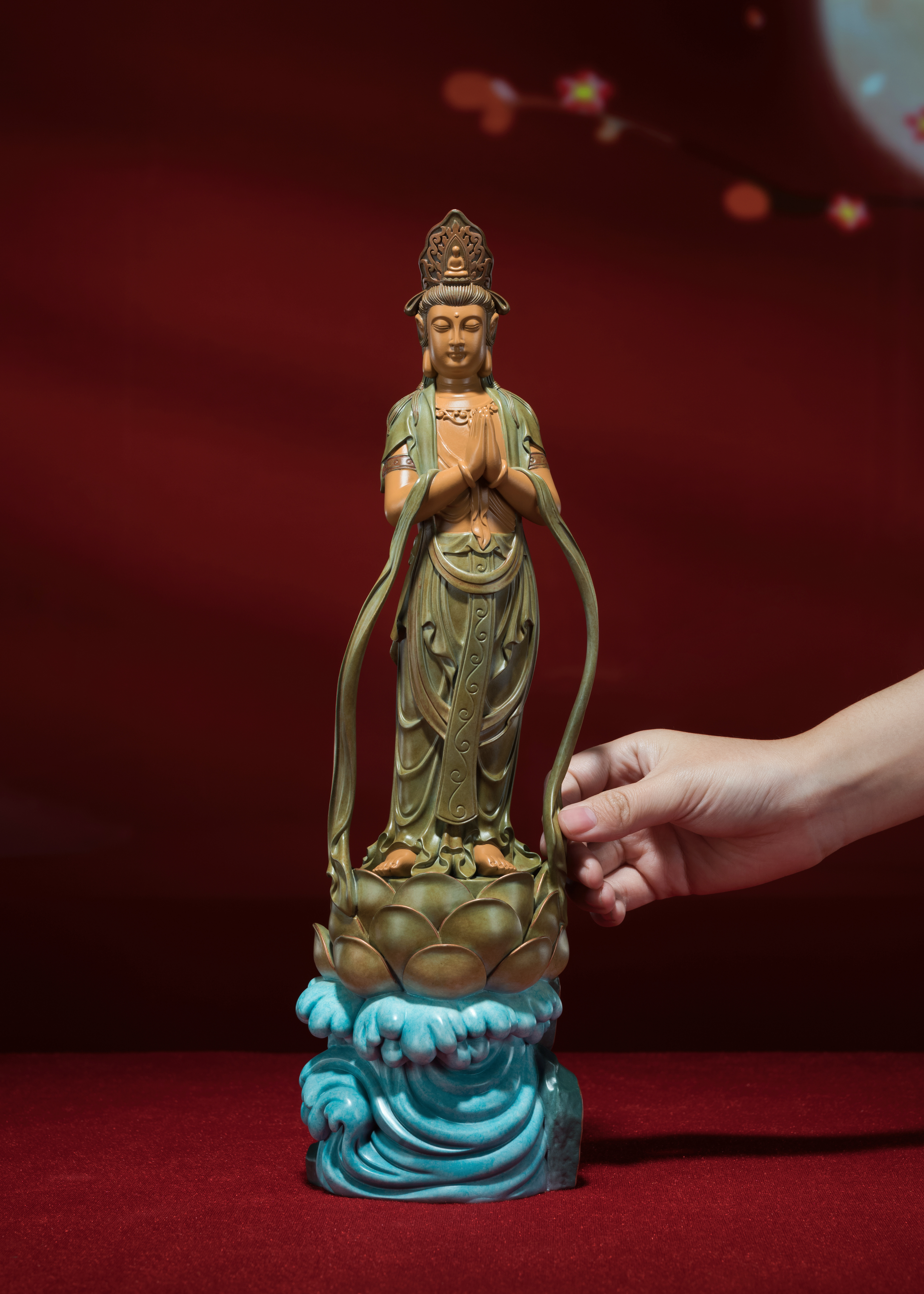 合掌觀音青銅版