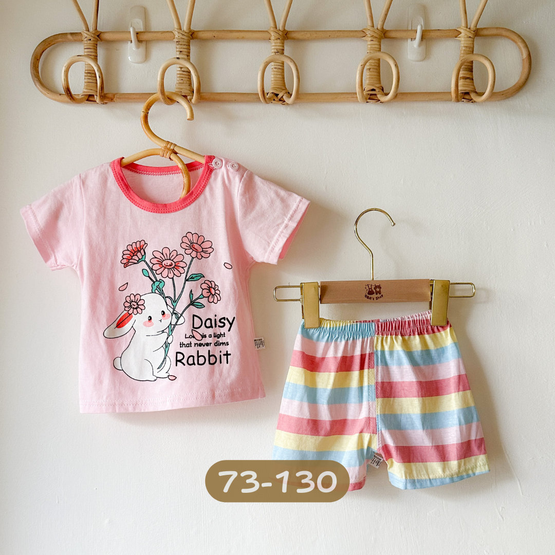 摘花兔兔居家套裝