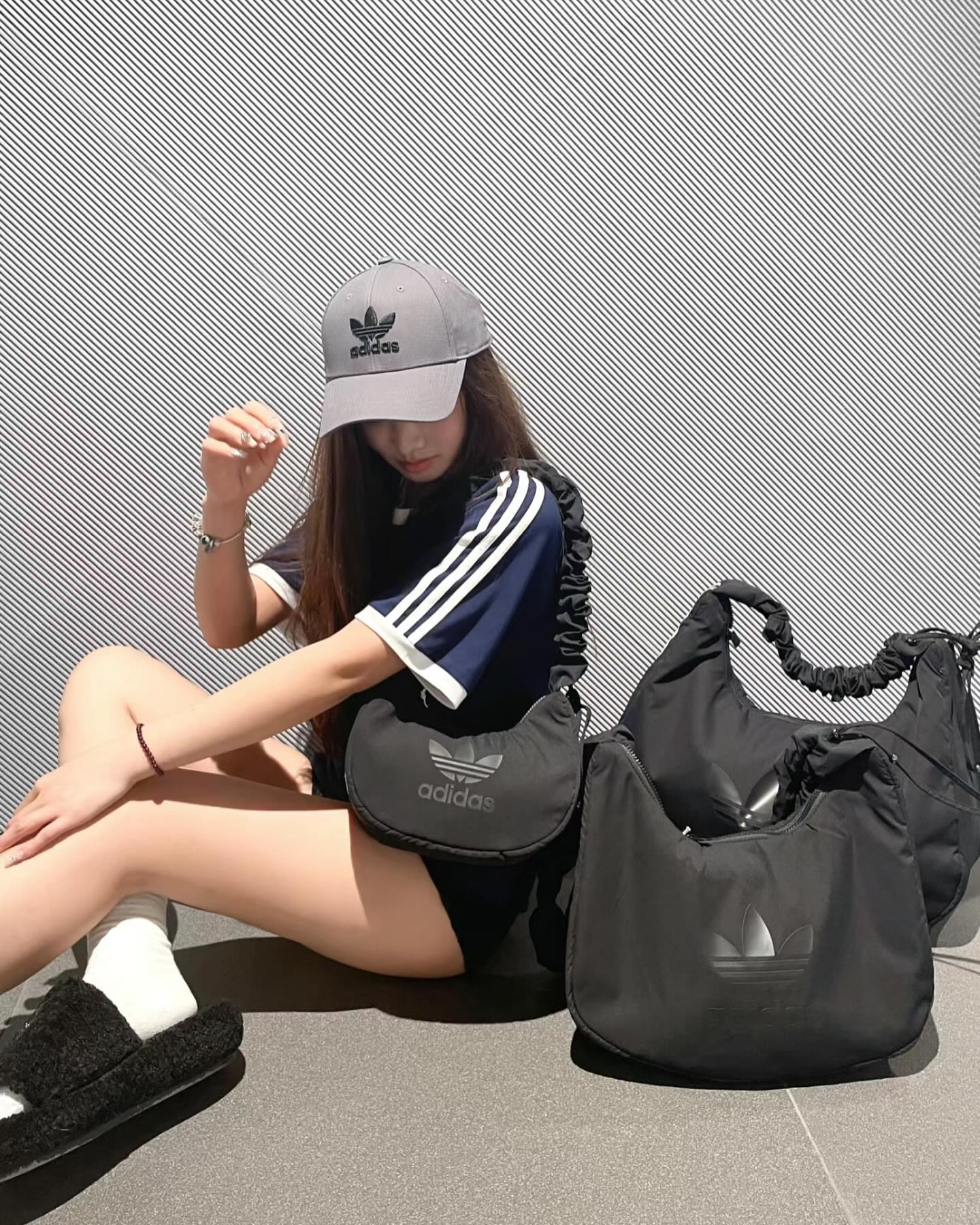 Adidas Originals 皺摺雲朵包 🤎 ( 3 種尺寸 )