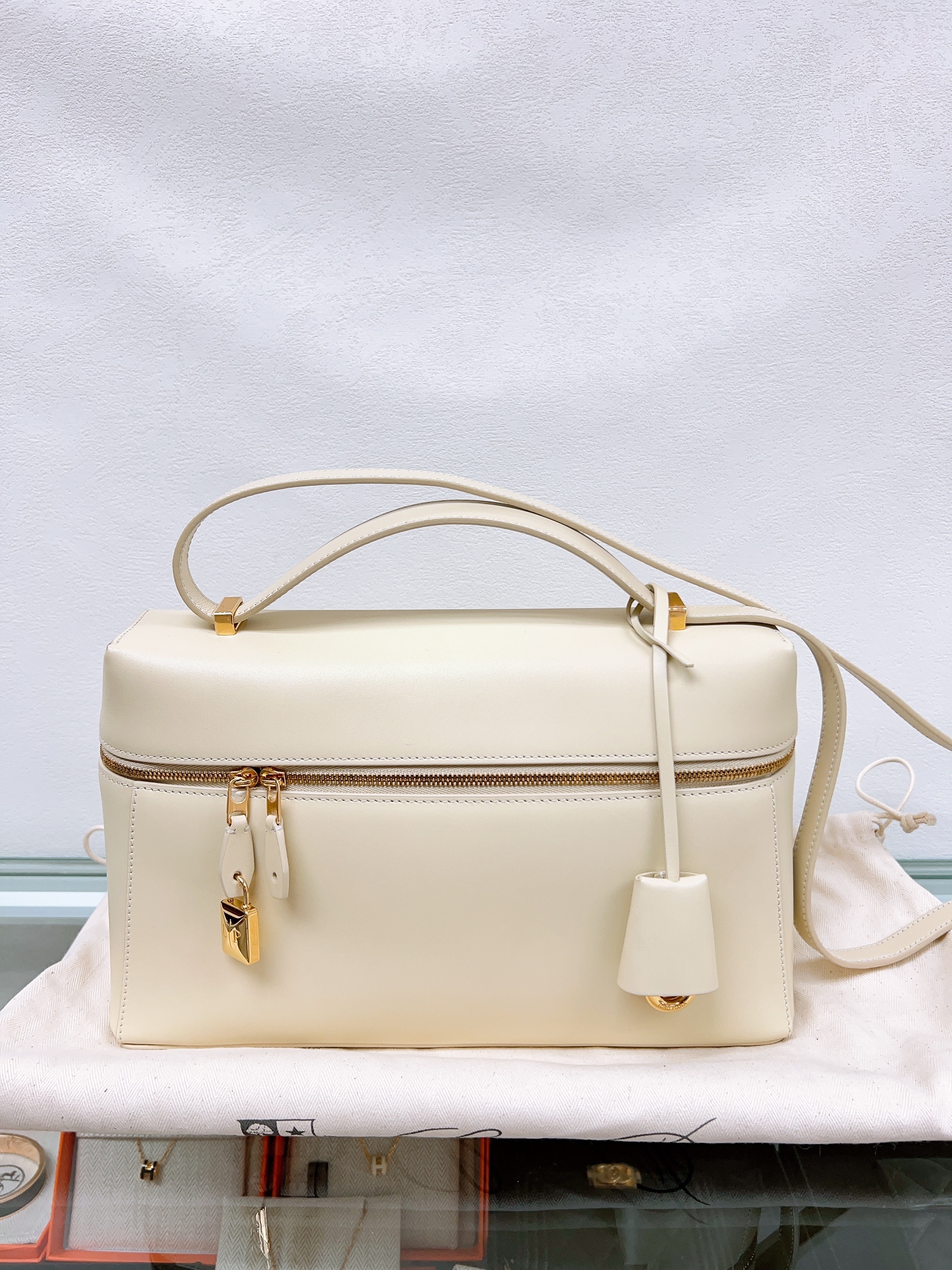 Loro Piana Extra Bag L27