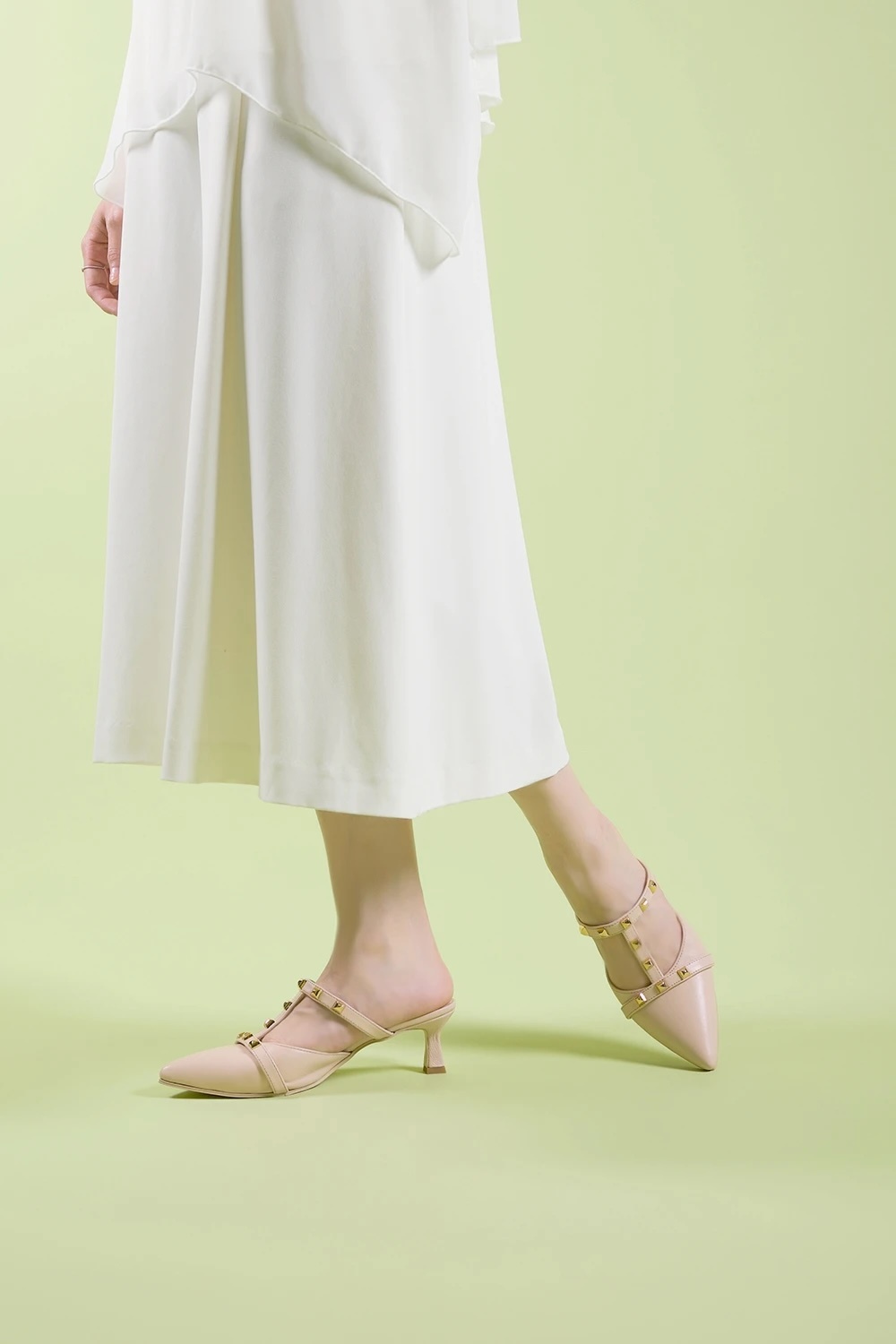 Studley T 後空T型跟鞋