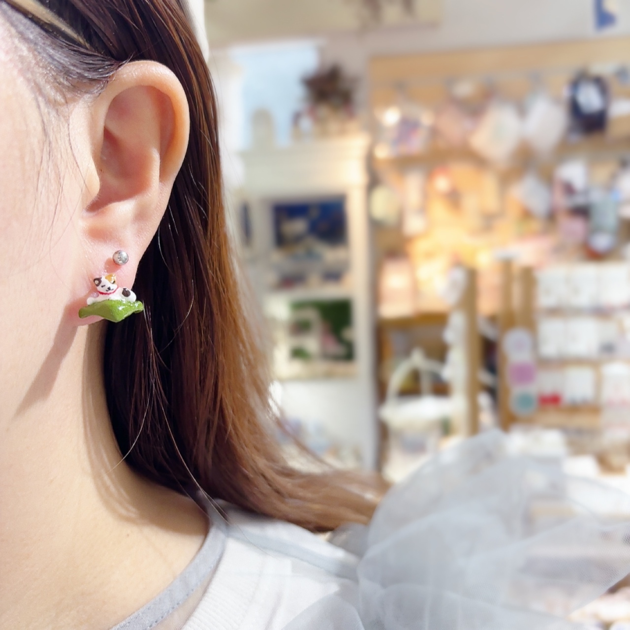 懶洋洋貓咪耳環