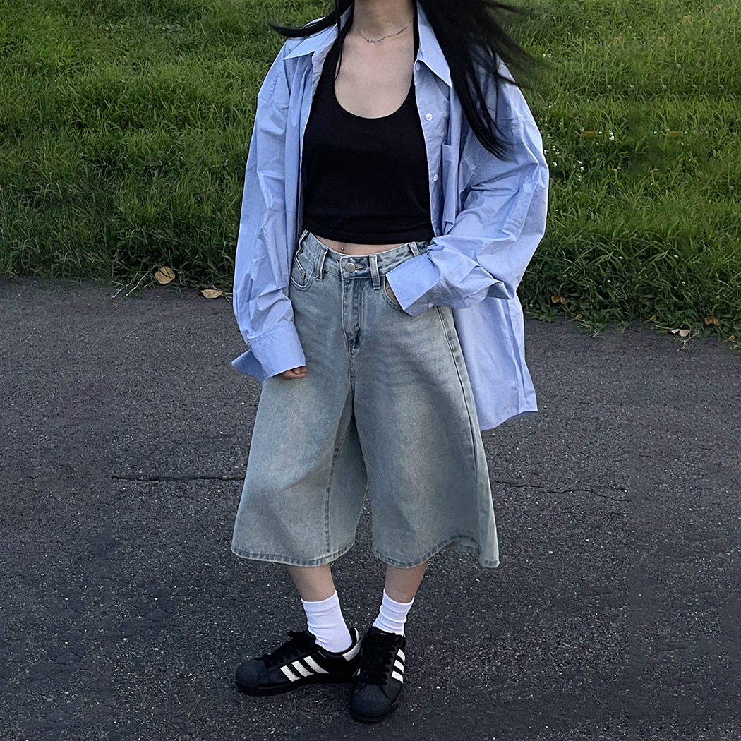 淺藍牛仔七分褲