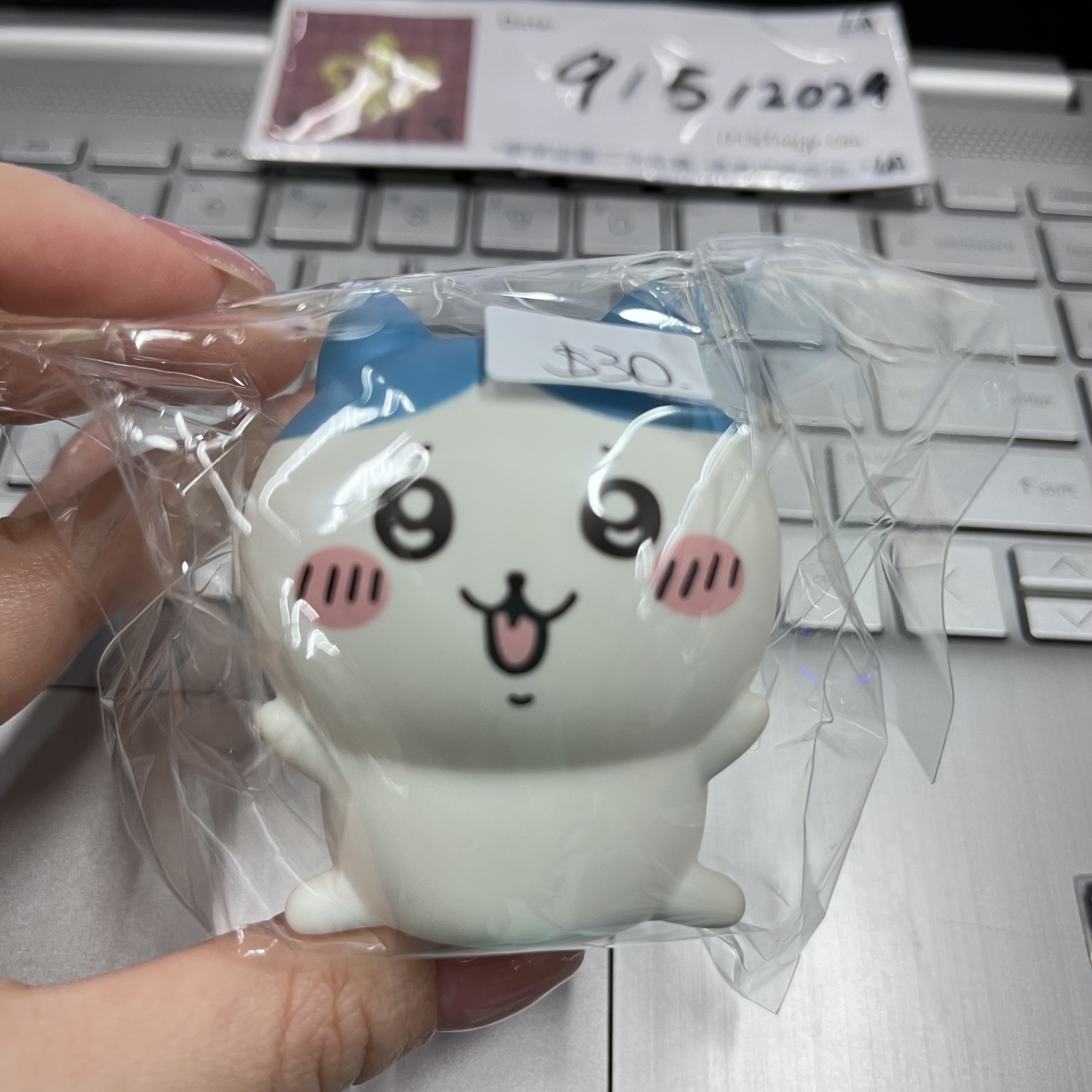 CHIIKAWA 八字貓 figure