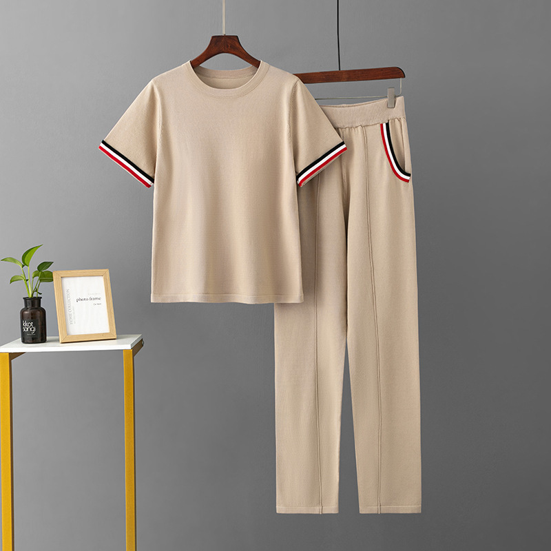 Temperament casual knitted sweater set (one-size-fits-all top + pants khaki)