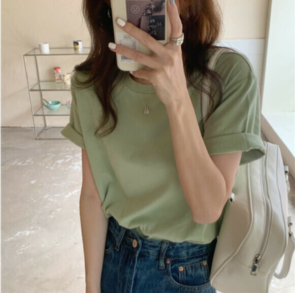 Solid color loose short T-shirt (pea green one-size-fits-all)