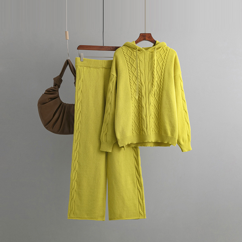 Temperament casual knitted sweater set (one-size-fits-all top + pants fruit green)