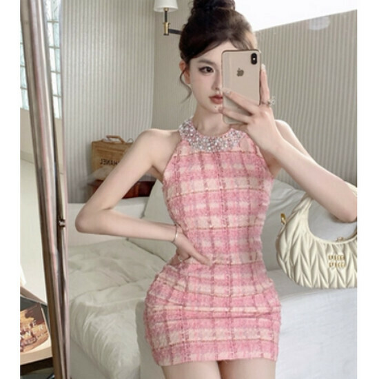 Hot selling halterneck beaded dress [pink] [size S-L] (please contact customer service to confirm the delivery size after placing the order)