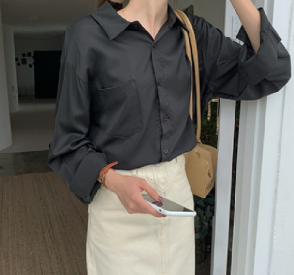 Korean Loose Casual Shirt (Black) (Size: One Size)