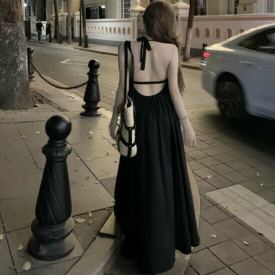 Hot selling backless halterneck suspender dress [black] [one size fits all]