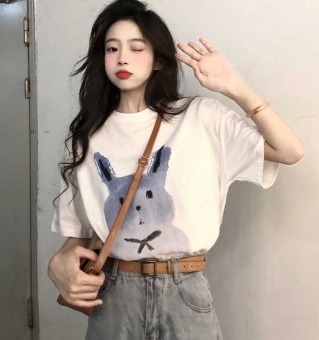 Retro loose T-shirt (white) [Size: M-XXL] [Contact customer service to confirm the shipping size after placing an order]