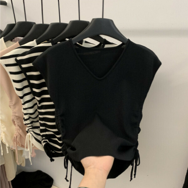 Double drawstring V-neck striped short-sleeved ice linen knit T-shirt [black] [within 80-130 one size]