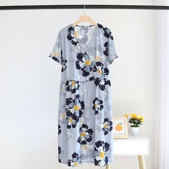 Summer V-neck cotton floral short-sleeved nightdress (HMM Bauhinia) [M-L size] [Contact customer service to confirm the shipping size after placing an order]