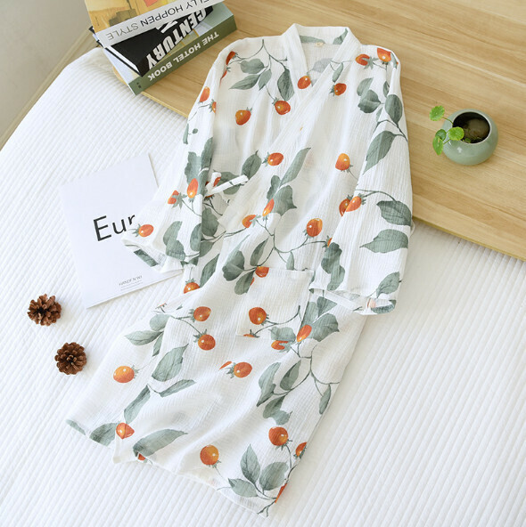 熱賣夏季薄款縐布睡袍（LH白色聖女果）【M-L碼】【下單後聯絡客服確認發貨尺碼】