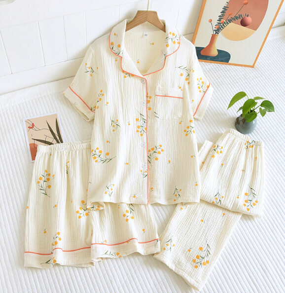 Summer thin short-sleeved trousers, shorts, cotton jacket, three-piece pajamas (H bouquet) [M-XL size] [Contact customer service to confirm the shipping size after placing an order]