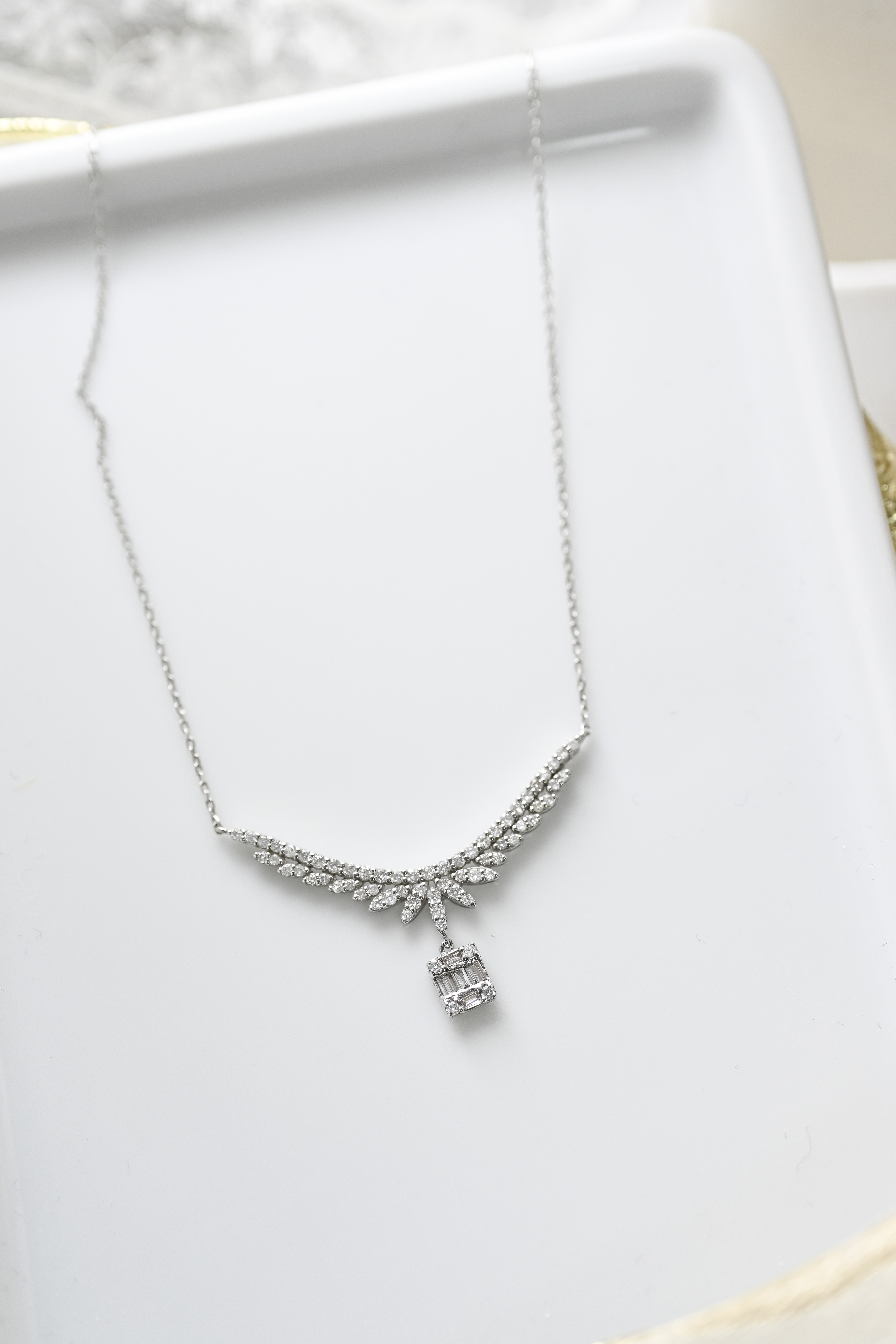 18K Ala Diamond Necklace