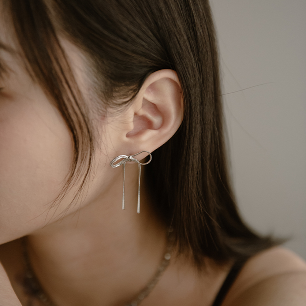 アクセサリー ribbon pin earring short SILVER925 original.jpg?1715233296