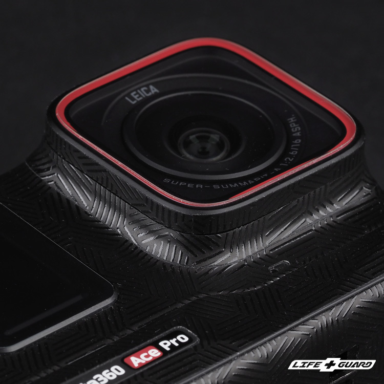 LIFE+GUARD 鏡頭貼膜安裝示意，適用 Insta360 Ace Pro