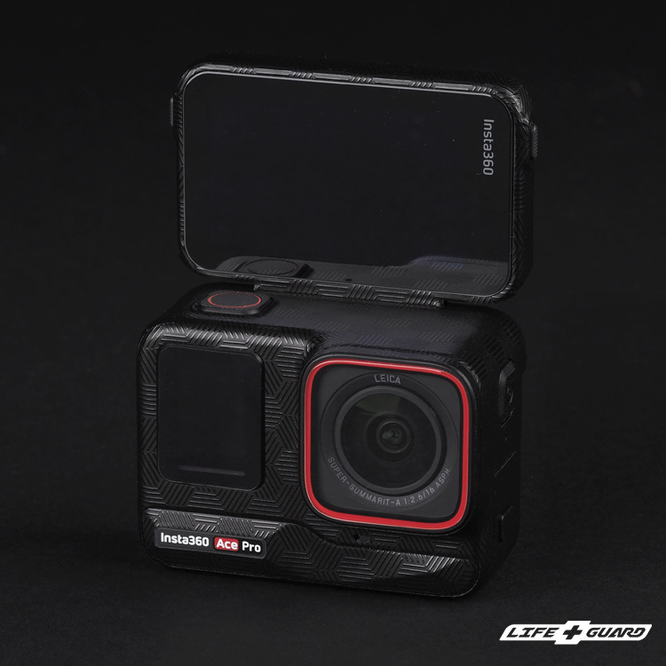 LIFE+GUARD 鏡頭貼膜安裝示意，適用 Insta360 Ace Pro