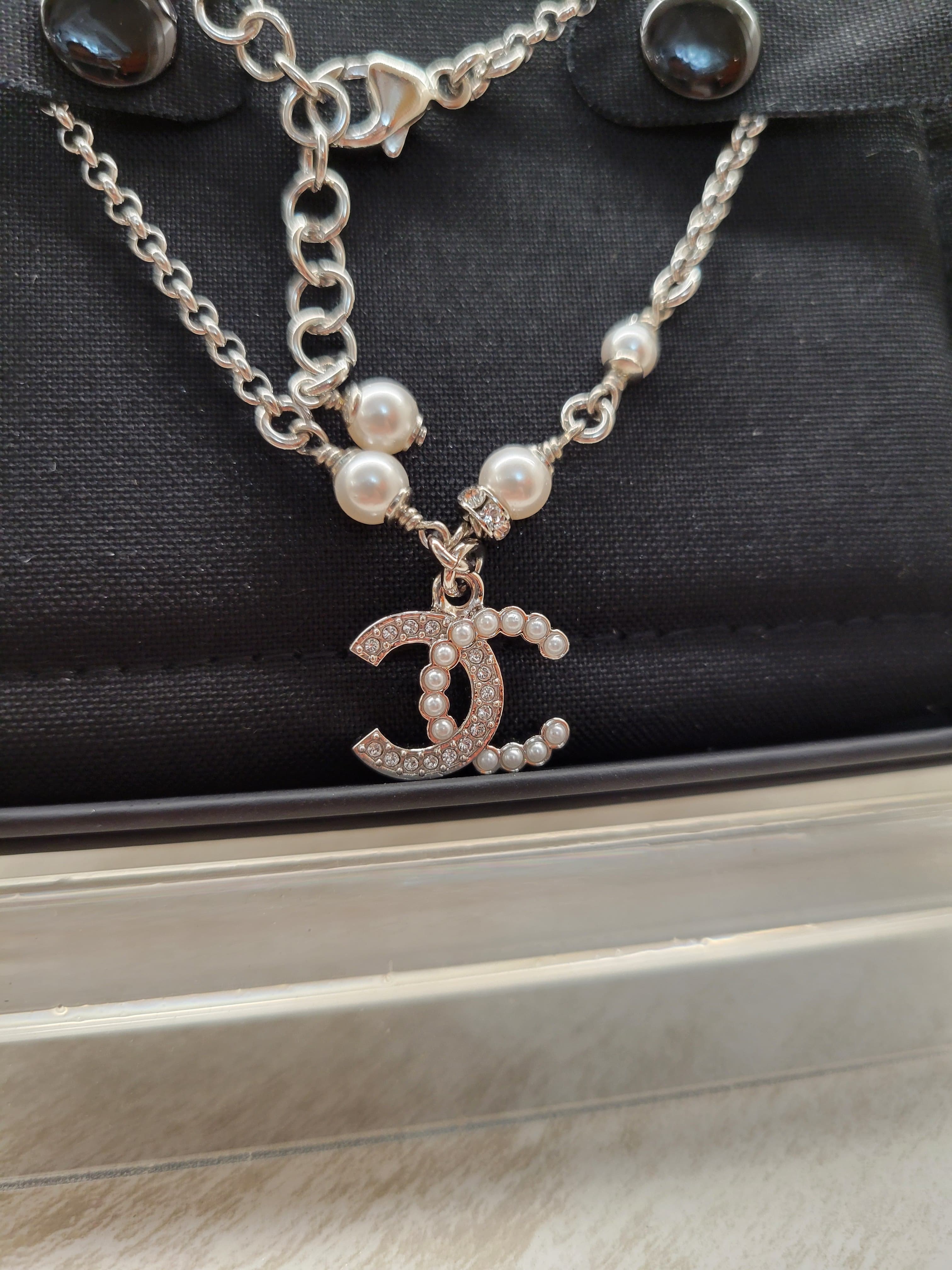 CHANEL ABD461 BRACELET SILVER PEARL/CRYSTAL 銀色 手鏈 珍珠  水晶