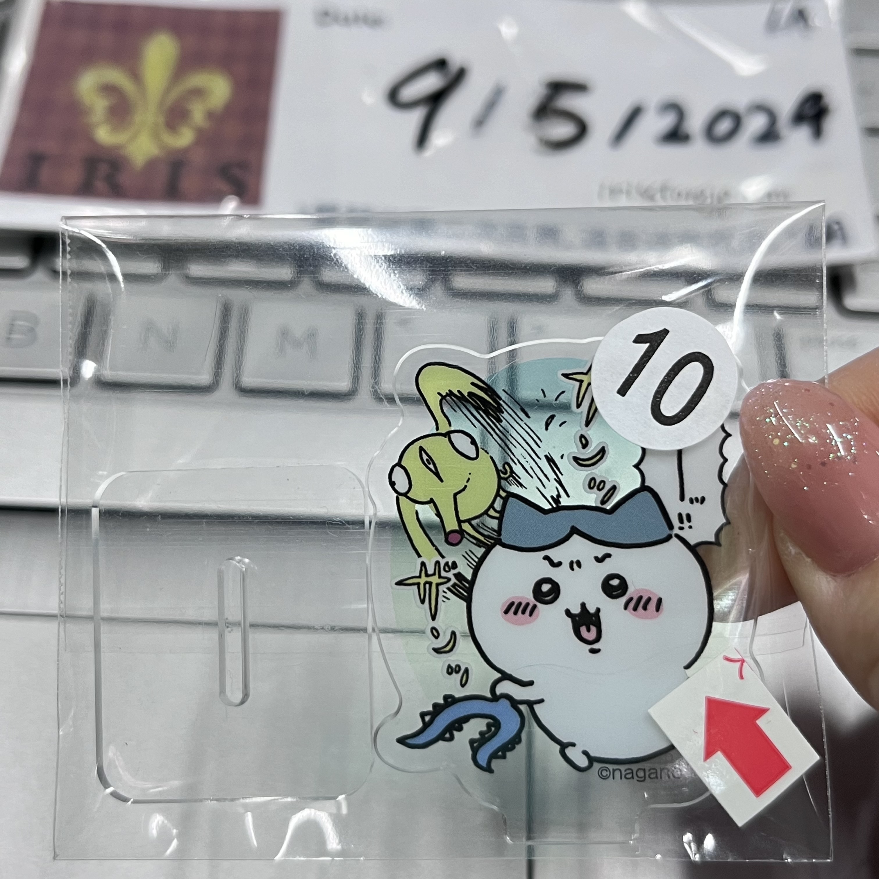 CHIIKAWA 八字貓 立牌 (微瑕)