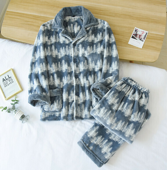 激抵秋冬季加厚珊瑚絨睡衣（HLL藍白杉樹）【M-XL碼】【下單後聯絡客服確認發貨尺碼】