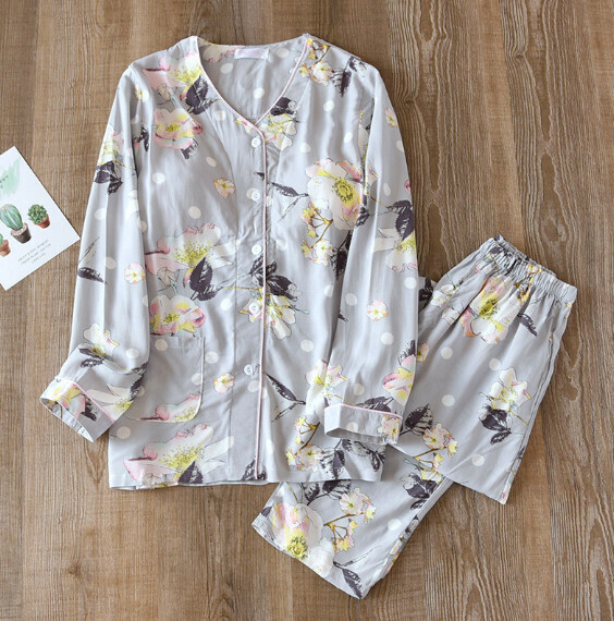 Pajama set with chest pads long sleeves and pants (Magnolia) [M-XL size] [Contact customer service to confirm the shipping size after placing an order]