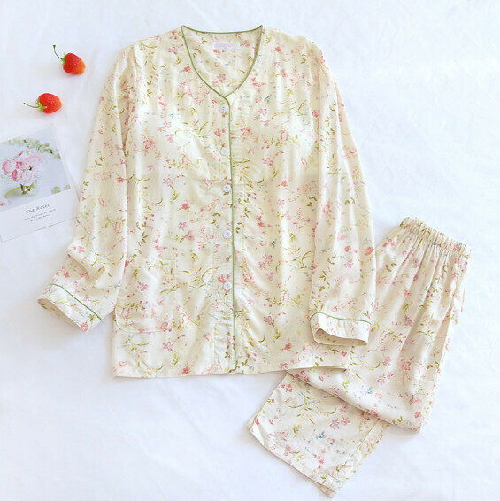 Pajama set with chest pad long sleeves and long pants (pink small floral) [M-XL size] [Contact customer service to confirm the shipping size after placing an order]