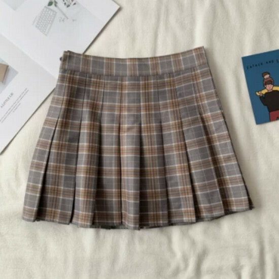 Hot selling plaid pleated skirt [khaki plaid] [S-XL size] (please contact customer service to confirm the delivery size after placing the order)