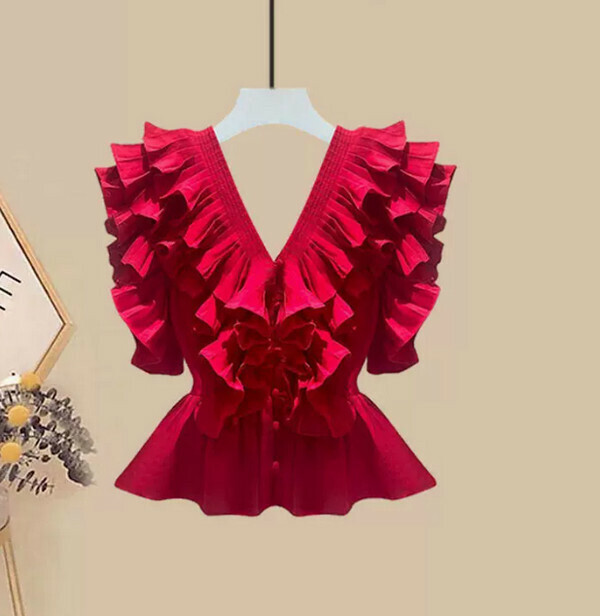 Ruffled V-neck top#Single piece (red) (size M-4XL) (Contact customer service to confirm size after placing an order) 