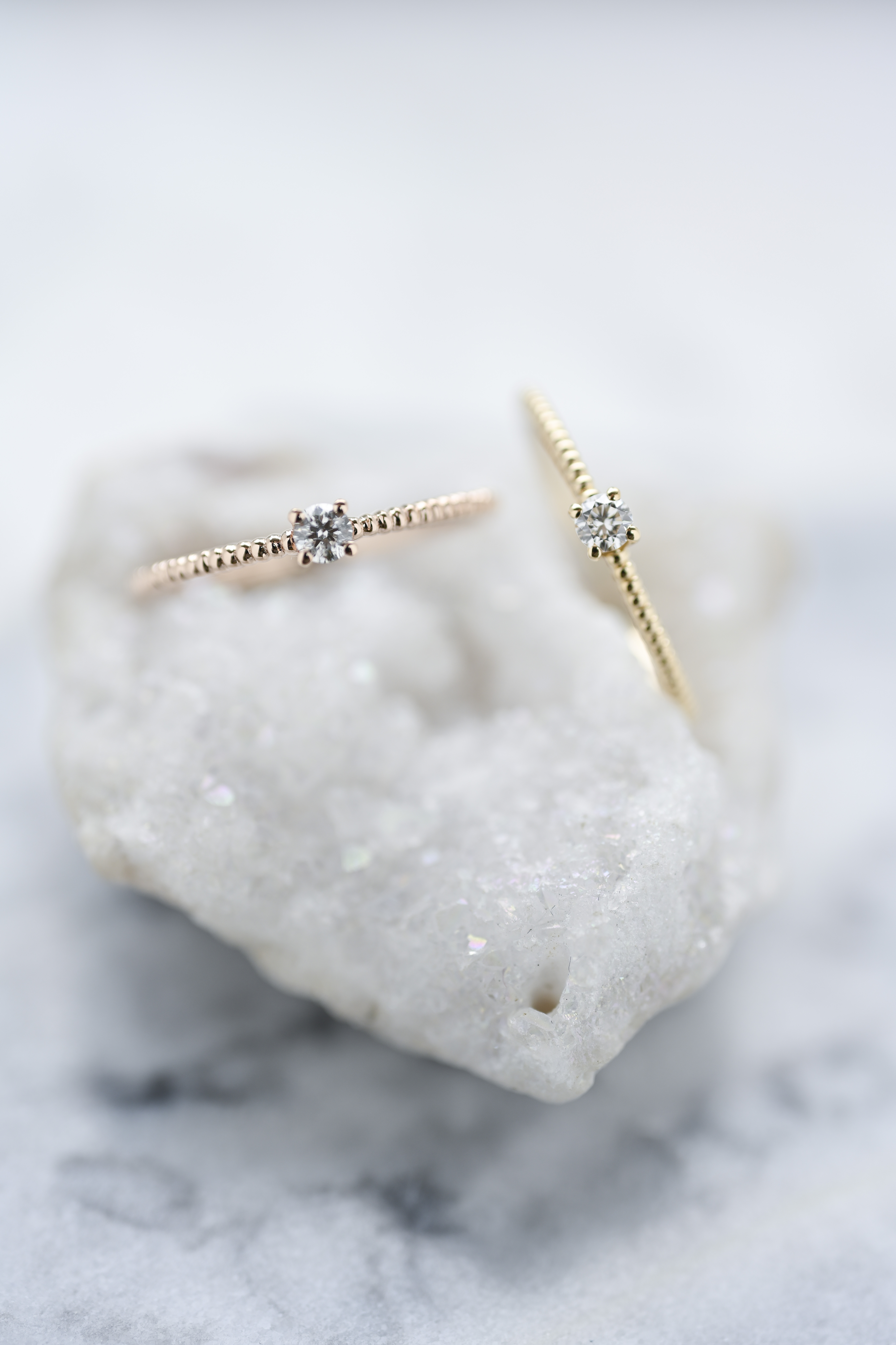 18K Pequeña Diamond Ring